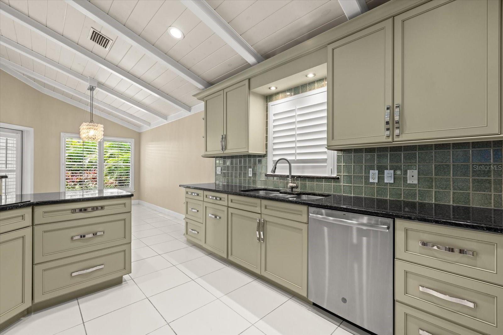 VILLAS AT DEER CREEK - Residential
