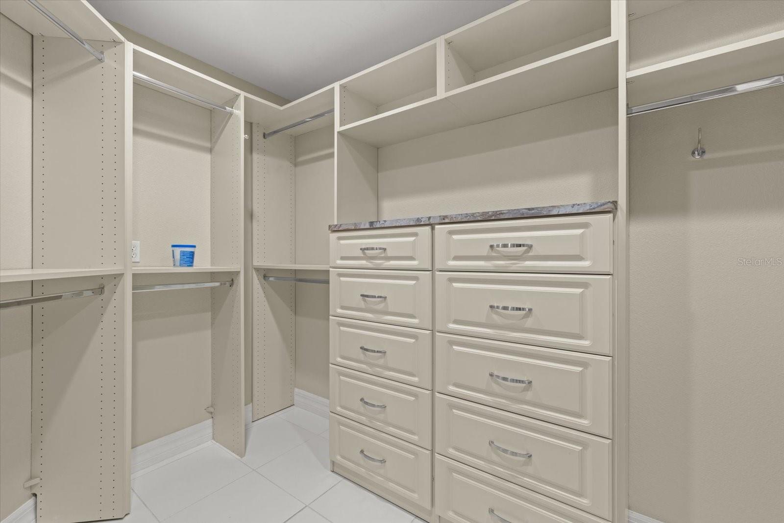 VILLAS AT DEER CREEK - Residential