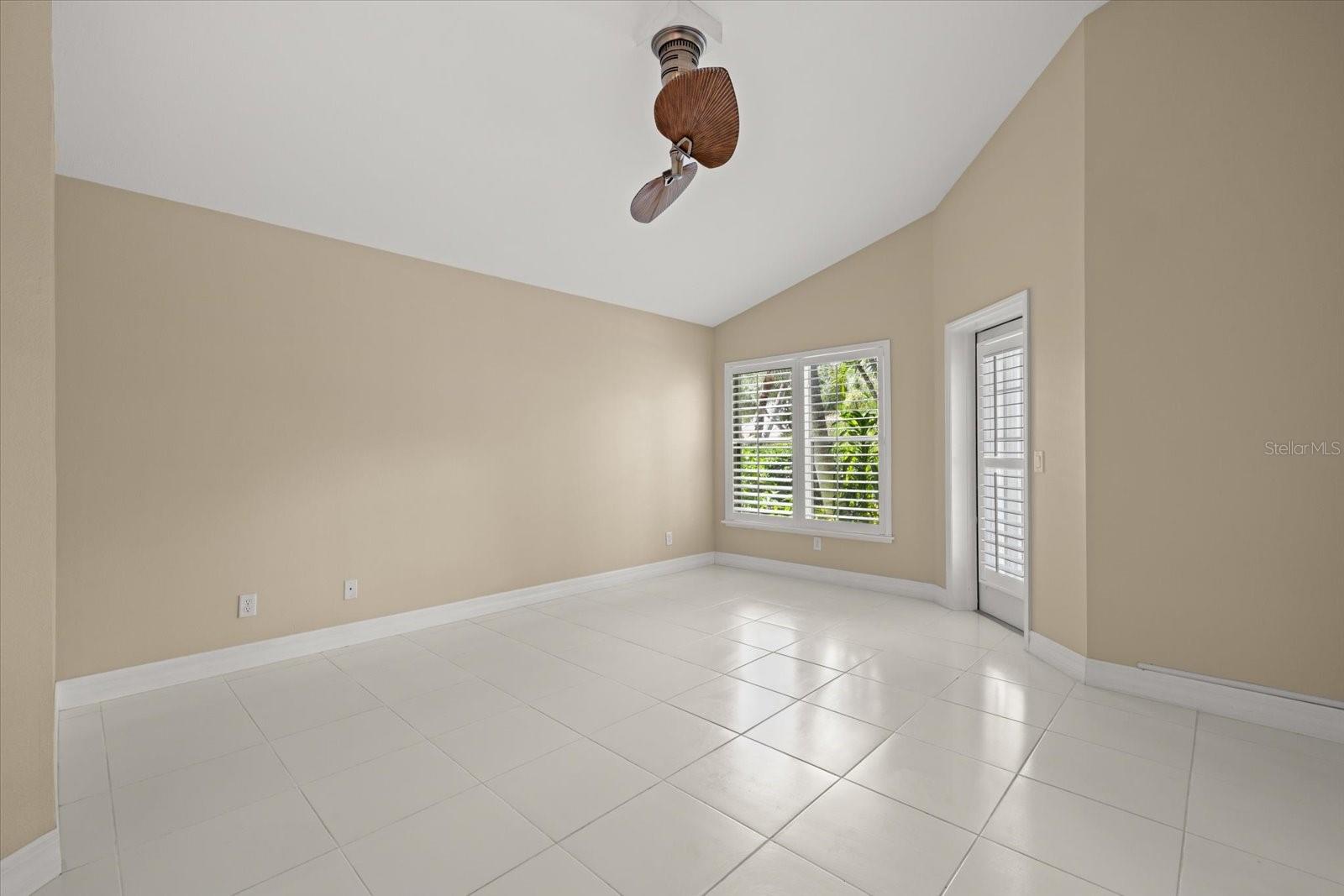 VILLAS AT DEER CREEK - Residential