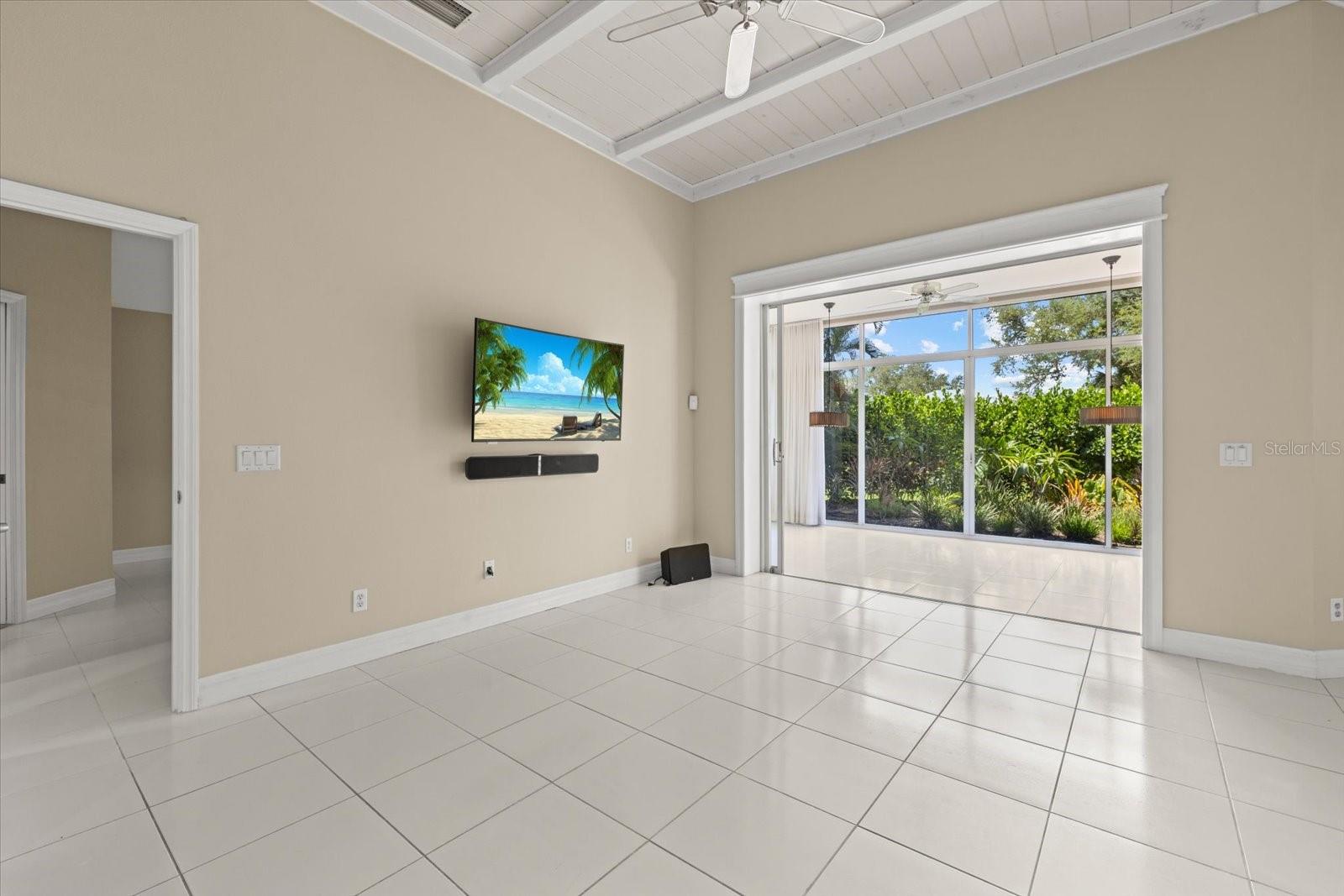 VILLAS AT DEER CREEK - Residential