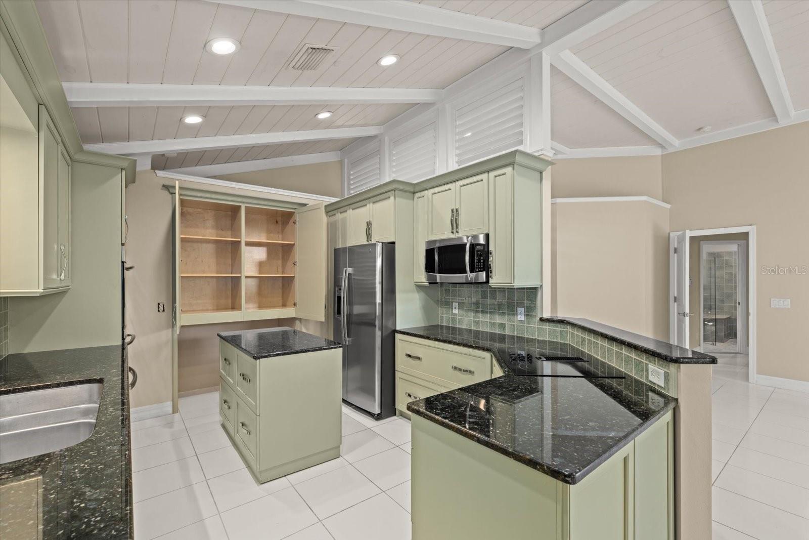 VILLAS AT DEER CREEK - Residential