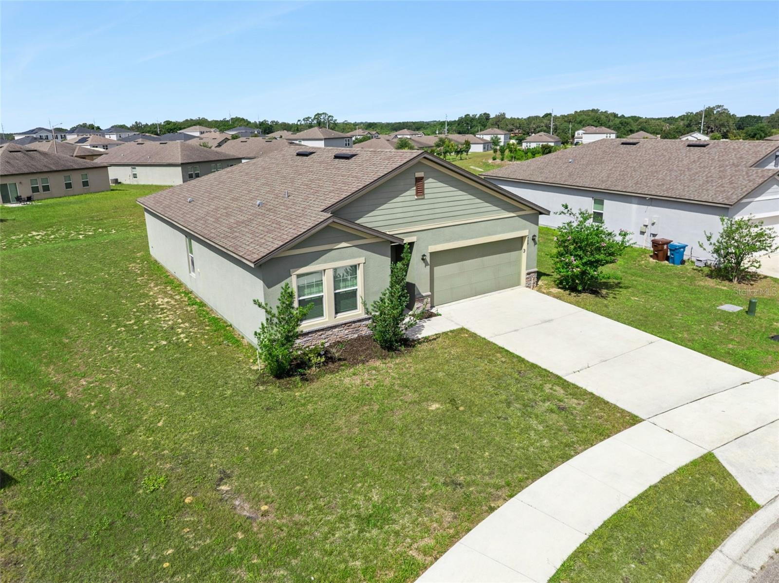 ORCHID GROVE - Residential