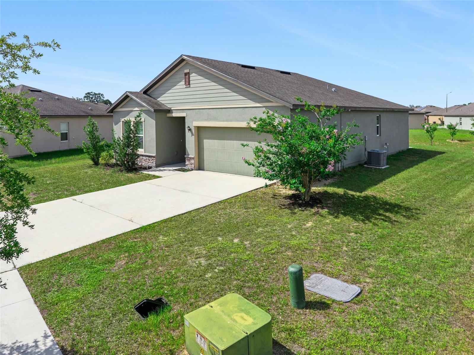 ORCHID GROVE - Residential