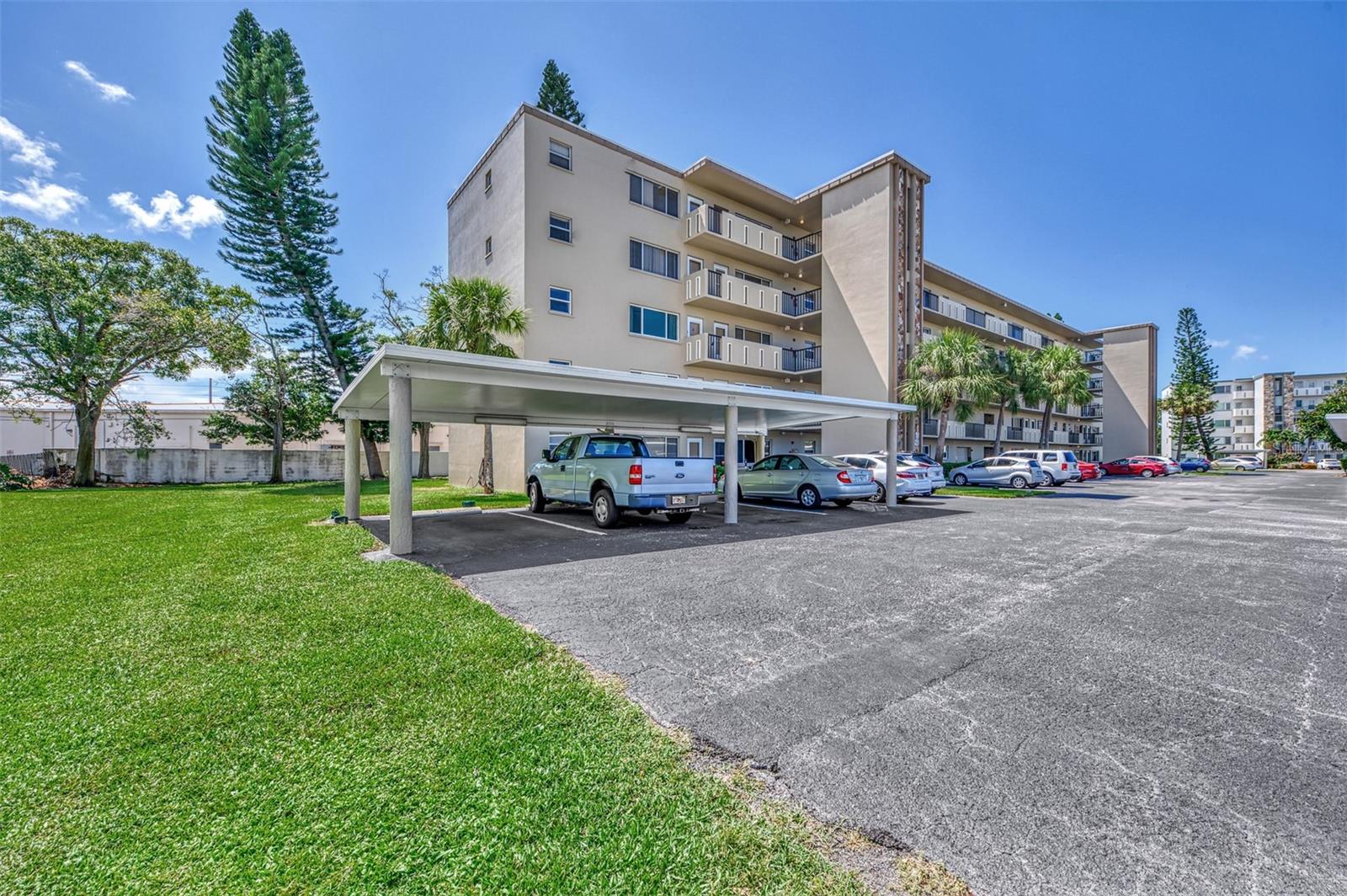 IRONWOOD FIFTEENTH - Residential