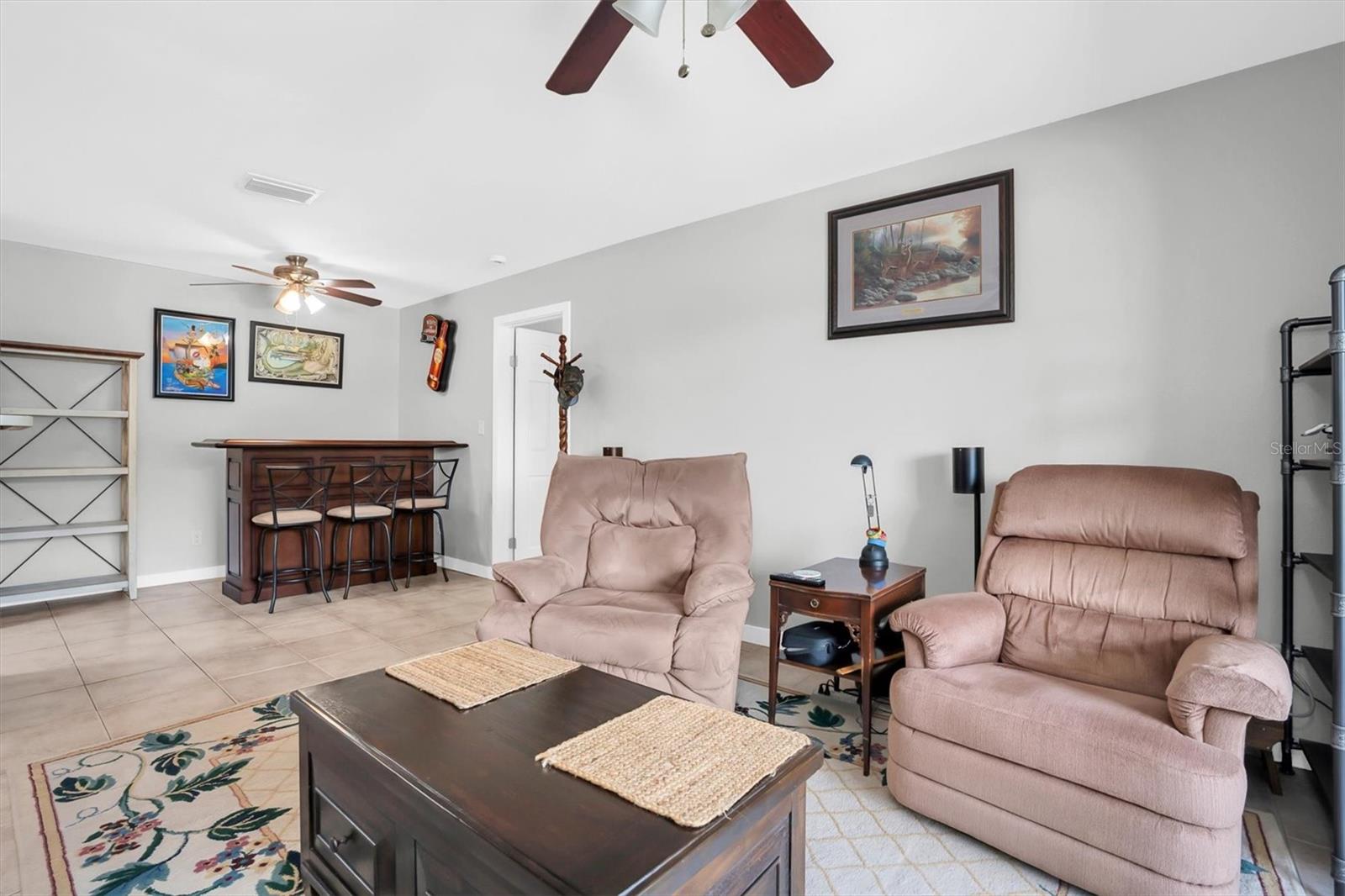WINDJAMMER CONDO - Residential