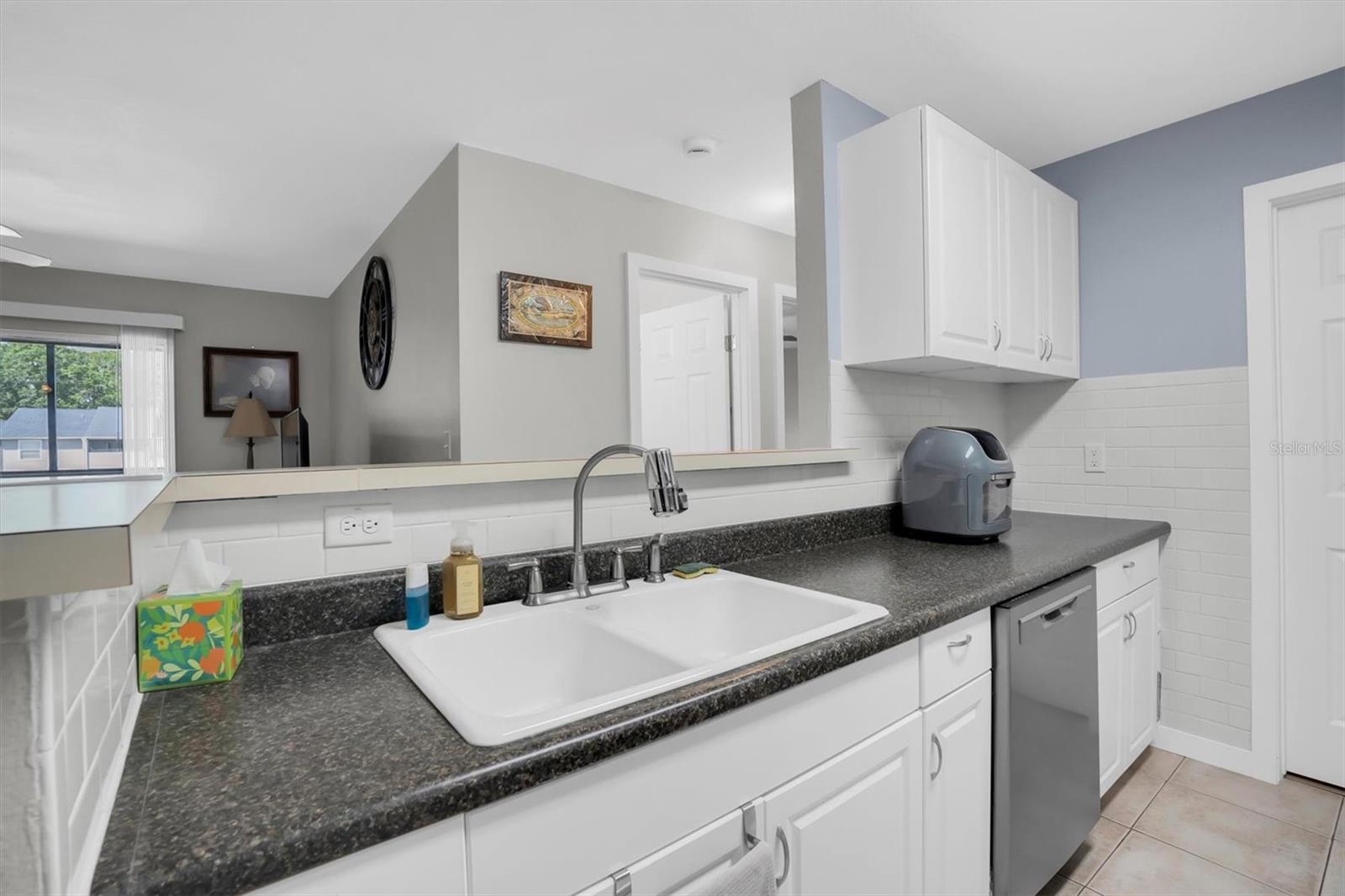 WINDJAMMER CONDO - Residential