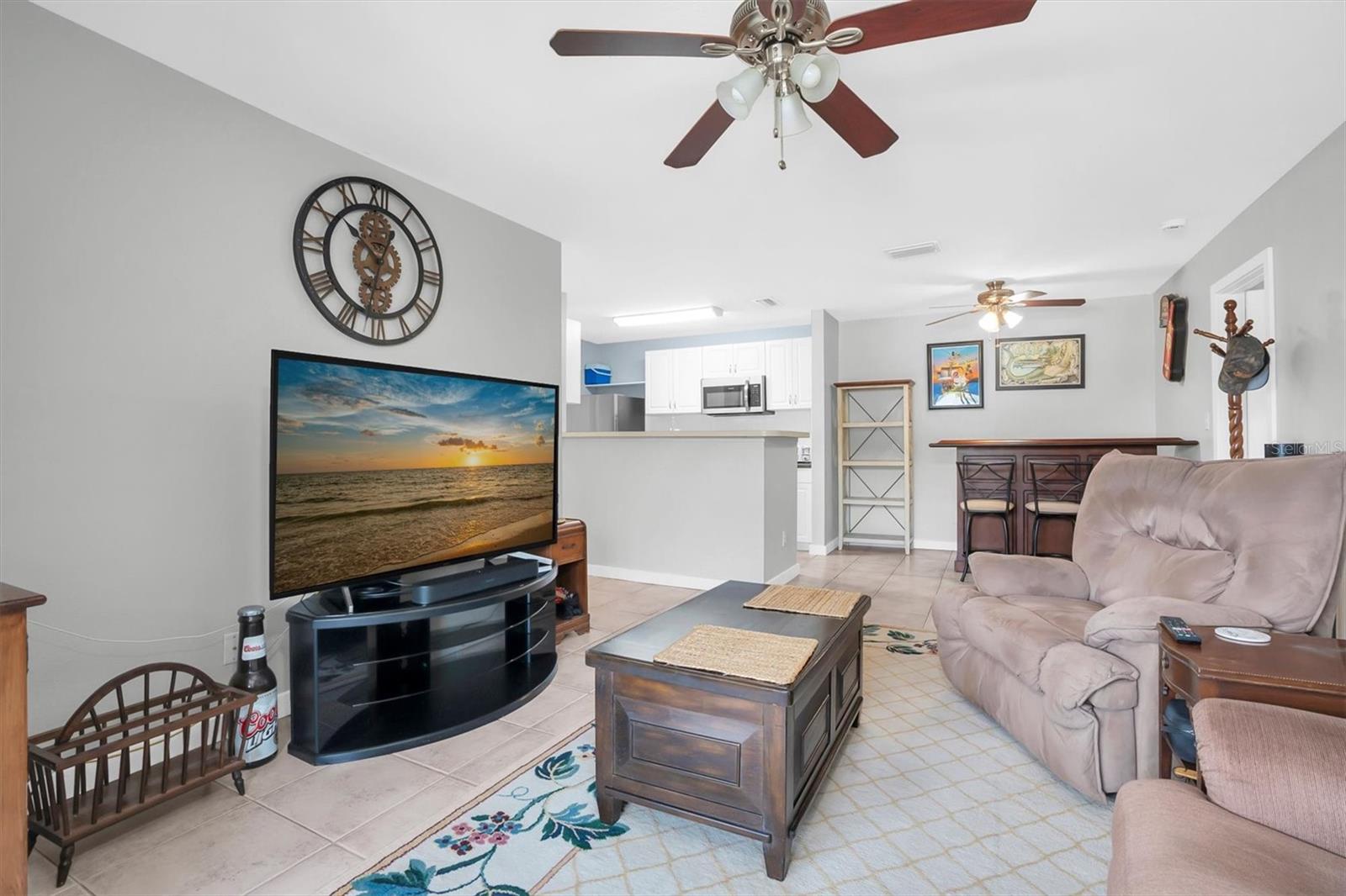 WINDJAMMER CONDO - Residential