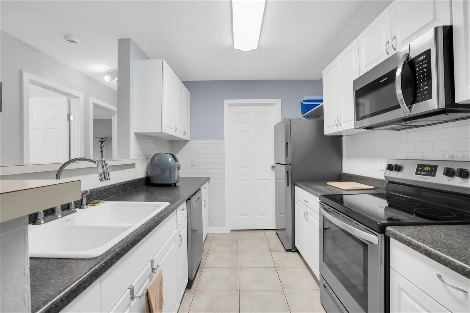 WINDJAMMER CONDO - Residential