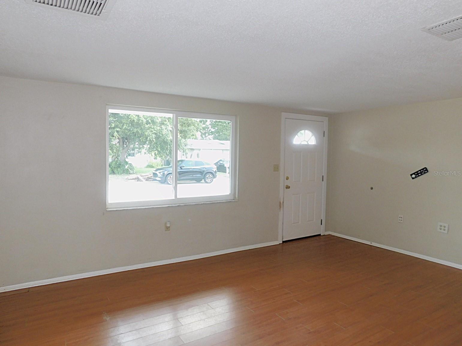 REGENCY PARK - Residential
