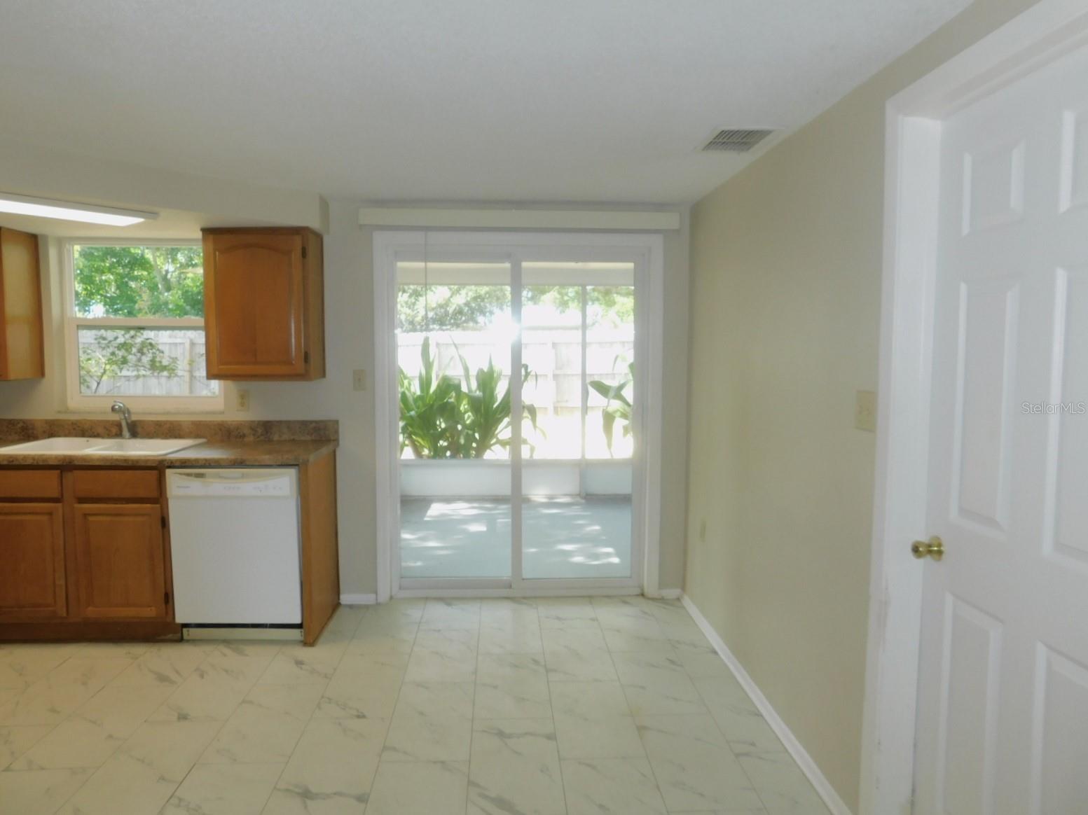 REGENCY PARK - Residential