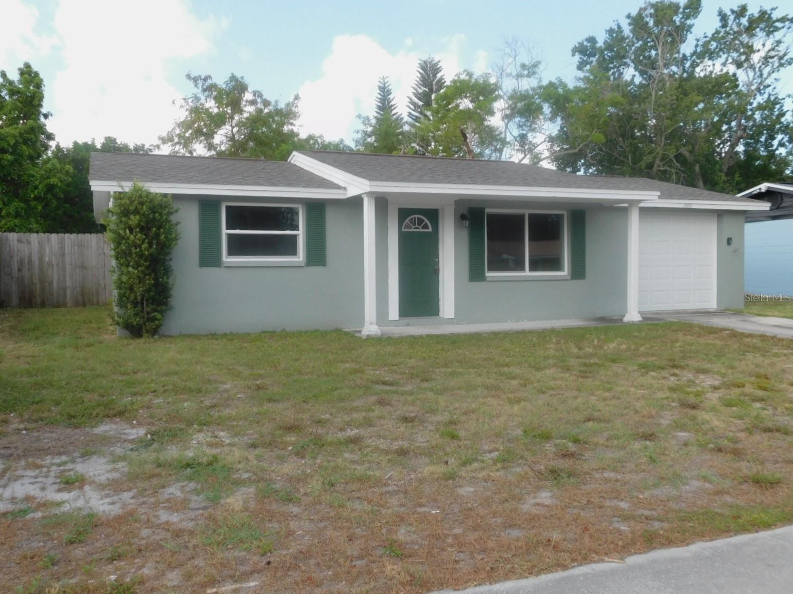REGENCY PARK - Residential
