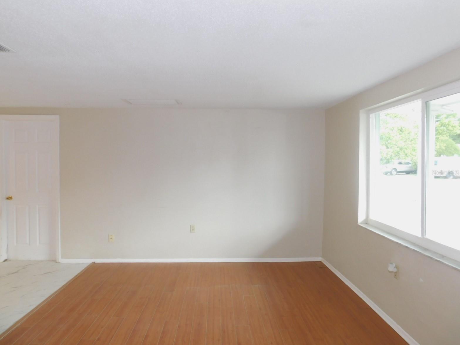REGENCY PARK - Residential