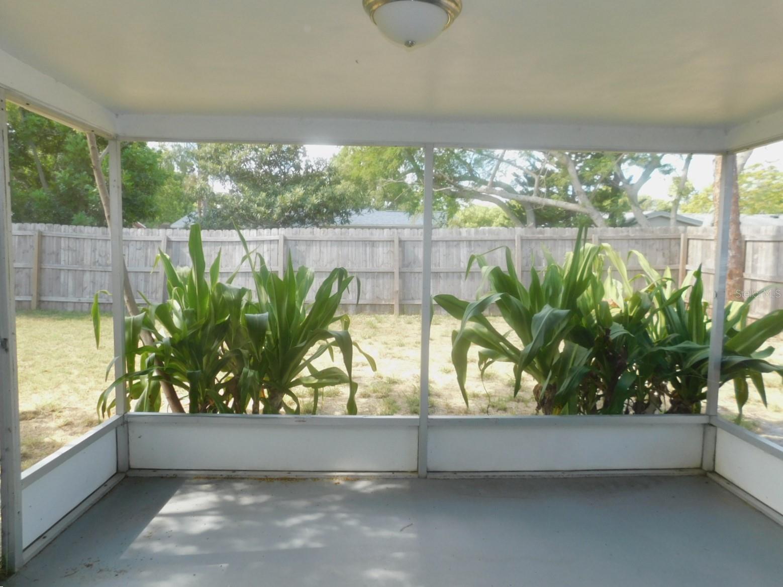 REGENCY PARK - Residential