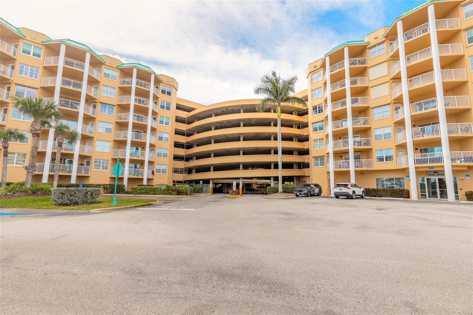 HARBOUR VILLAGE CONDO - Residential