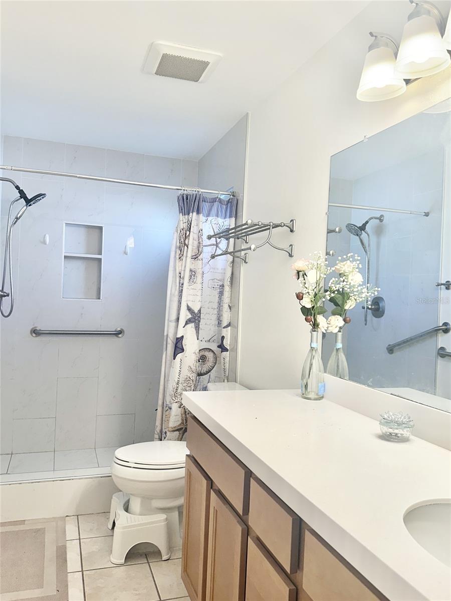 SUTTON RIDGE PH 03 - Residential Lease
