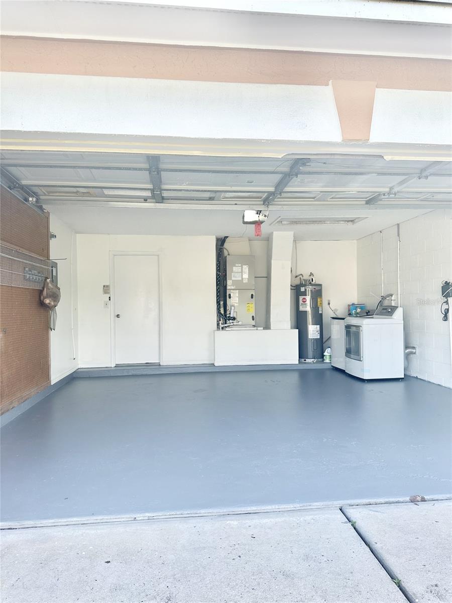 SUTTON RIDGE PH 03 - Residential Lease