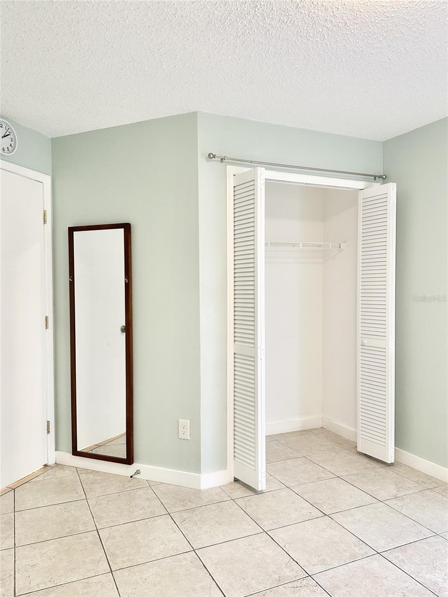 SUTTON RIDGE PH 03 - Residential Lease