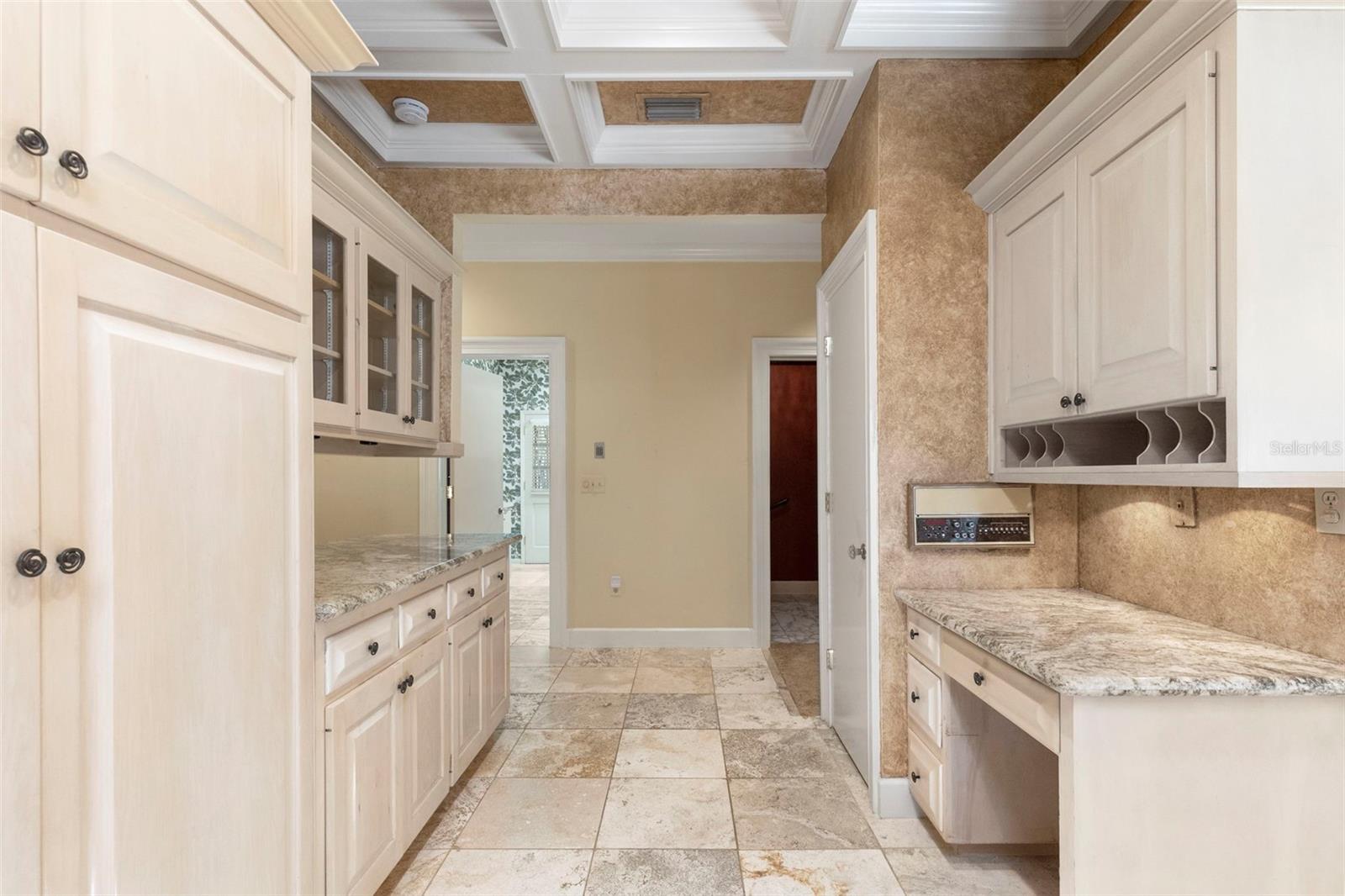 AVILA UNIT 1 - Residential