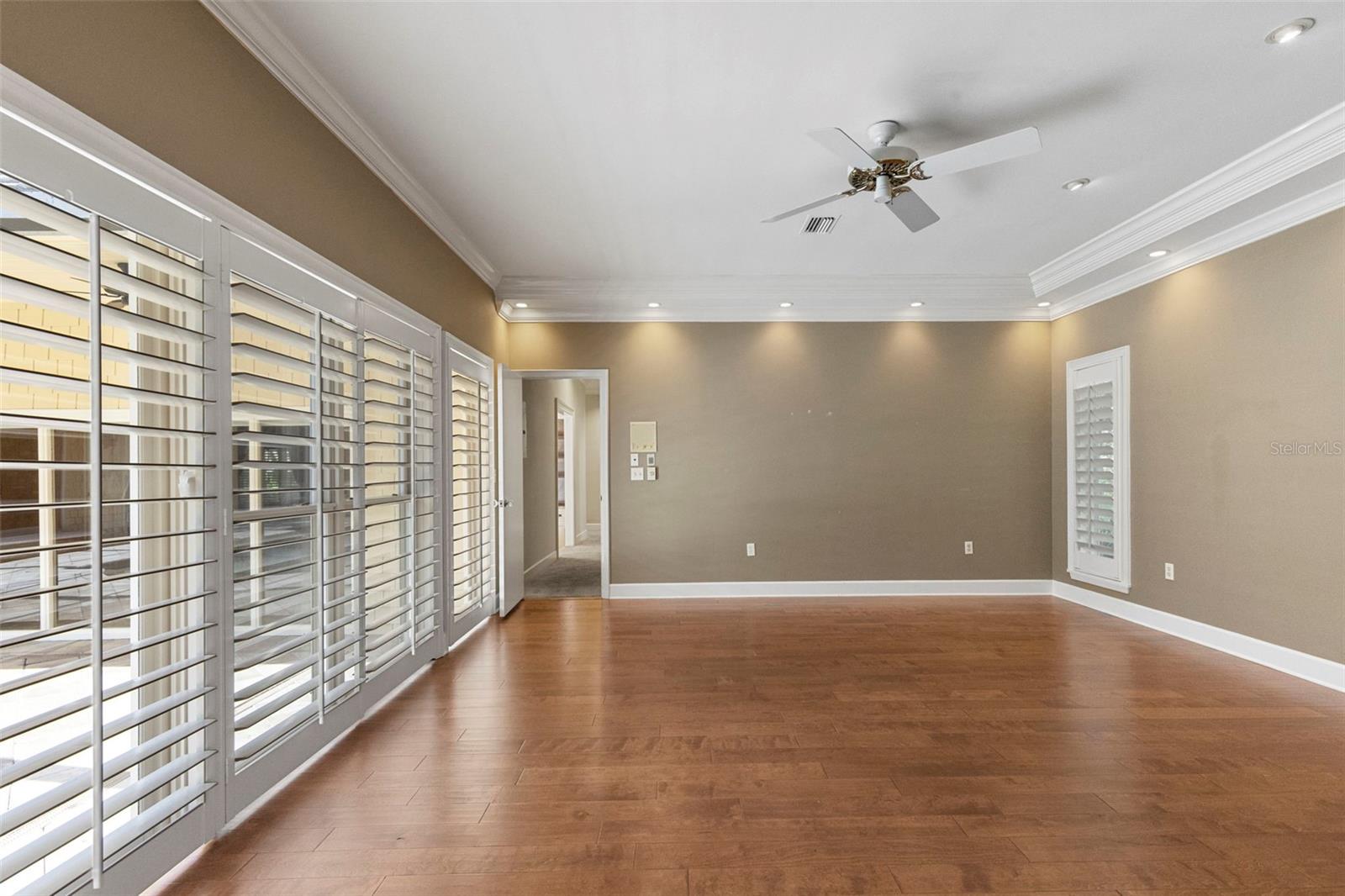 AVILA UNIT 1 - Residential