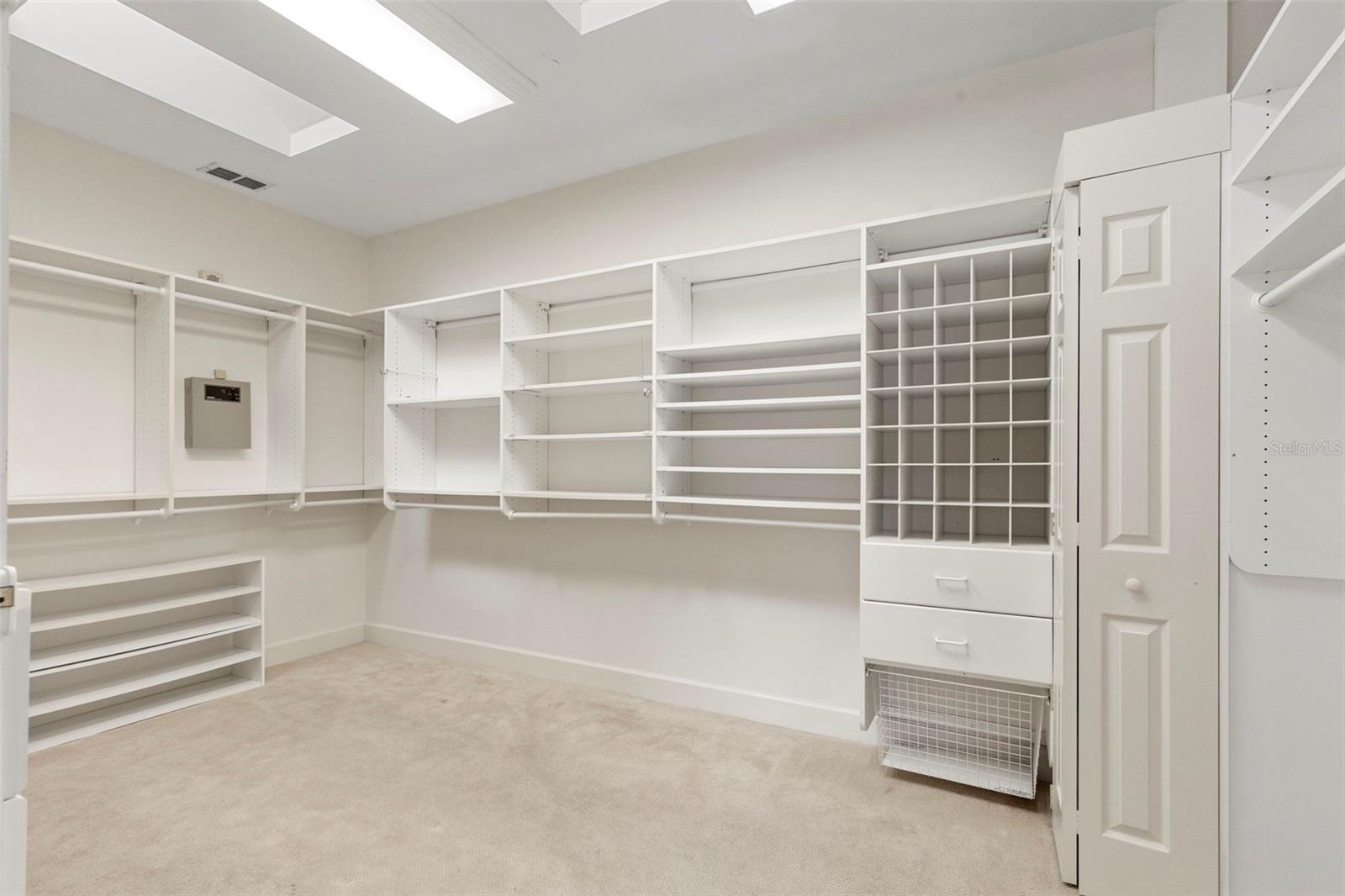 AVILA UNIT 1 - Residential