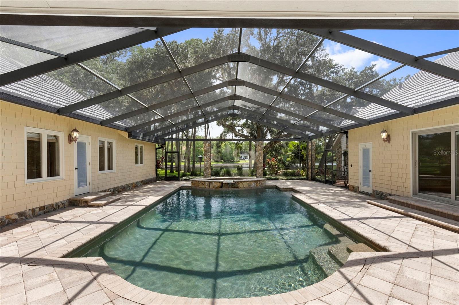 AVILA UNIT 1 - Residential