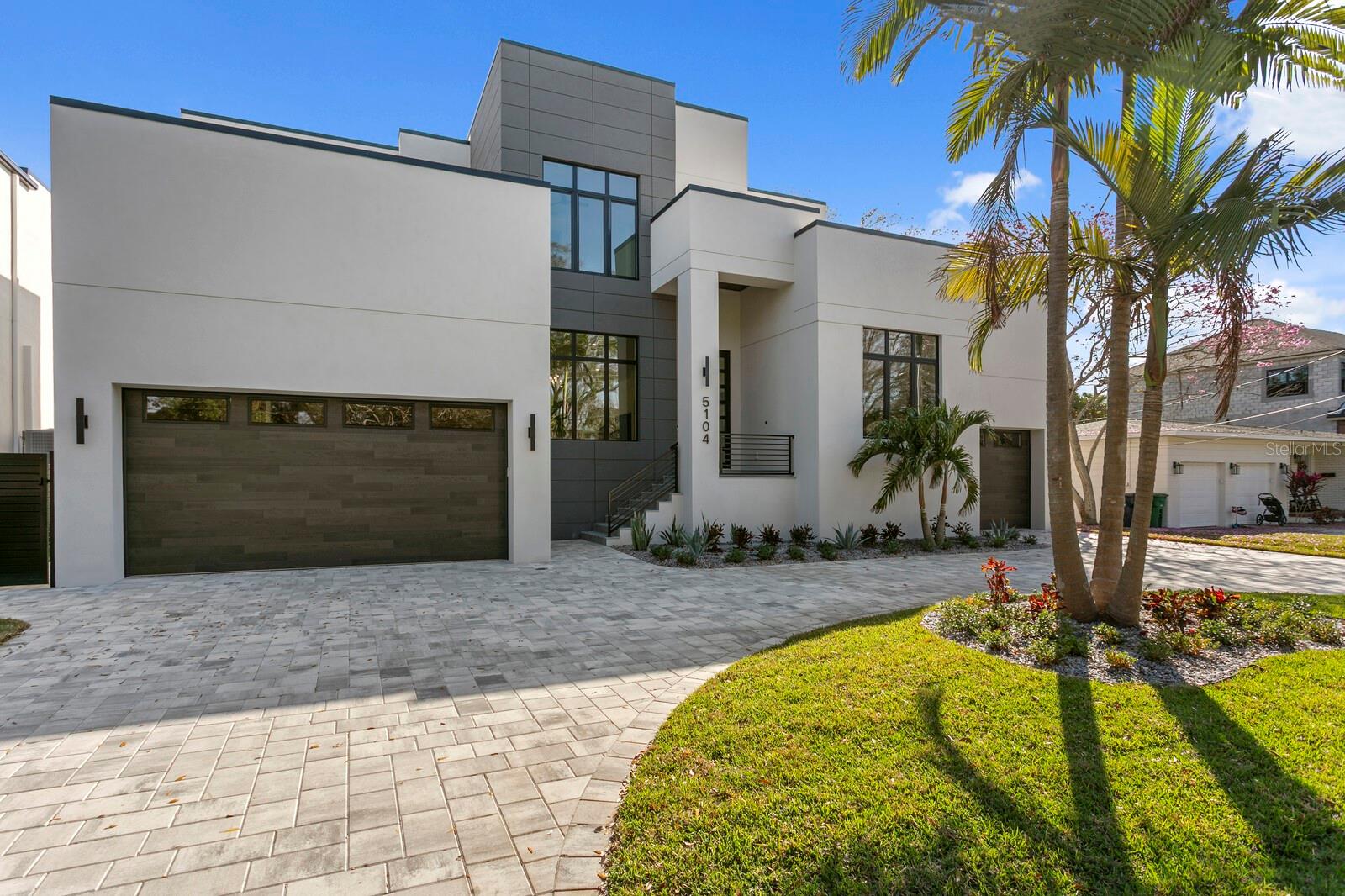 AZEELE HEIGHTS - Residential