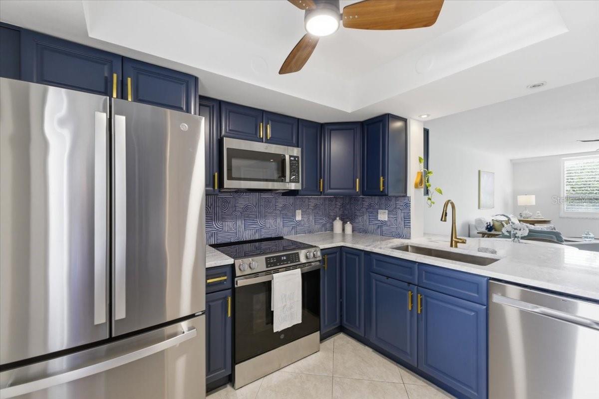COVE CAY 26-21 VILLAGE II - Residential