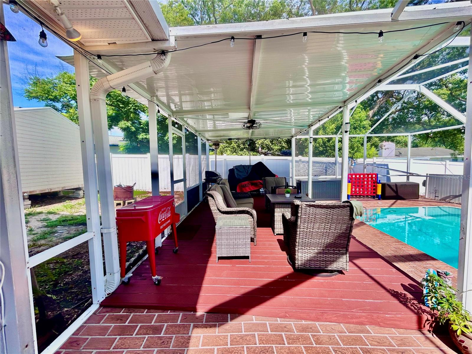 SOUTHEAST TERRACE - Residential