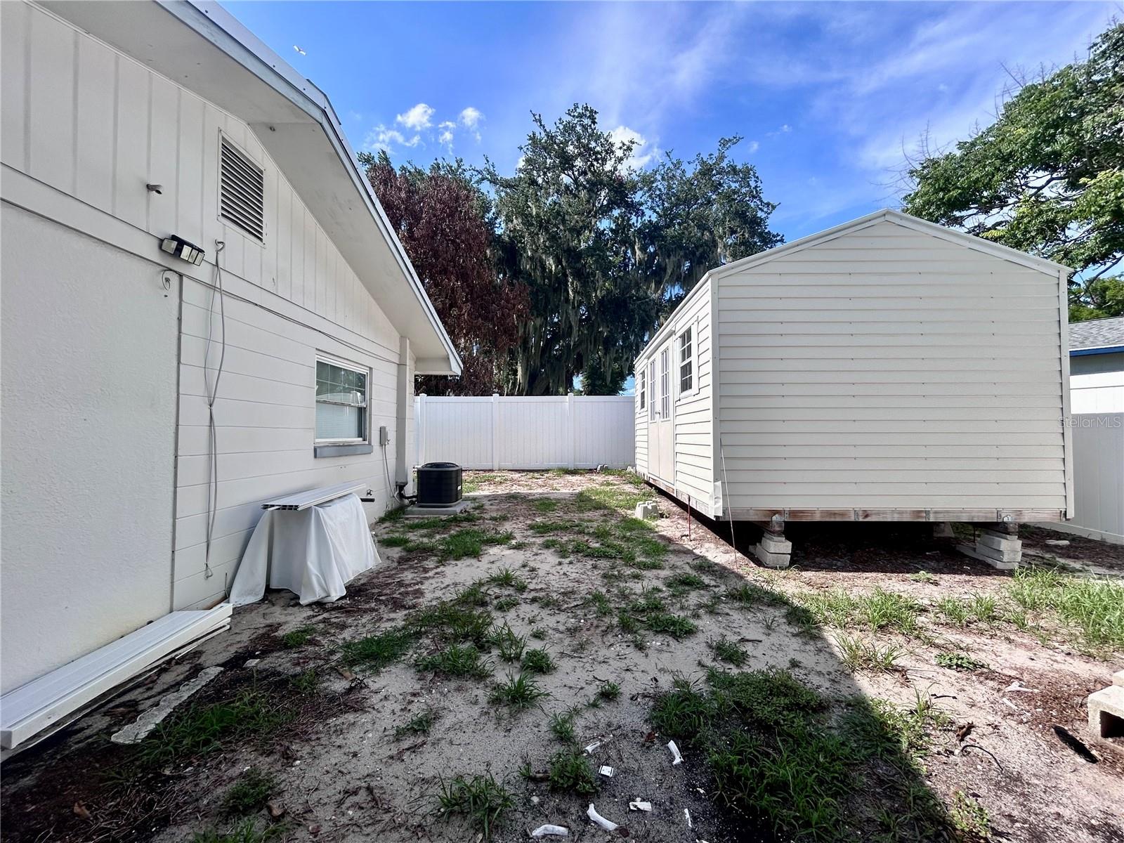 SOUTHEAST TERRACE - Residential