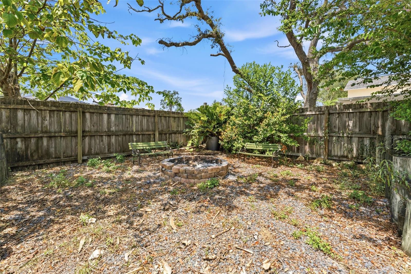 RED OAK HILLS - Residential