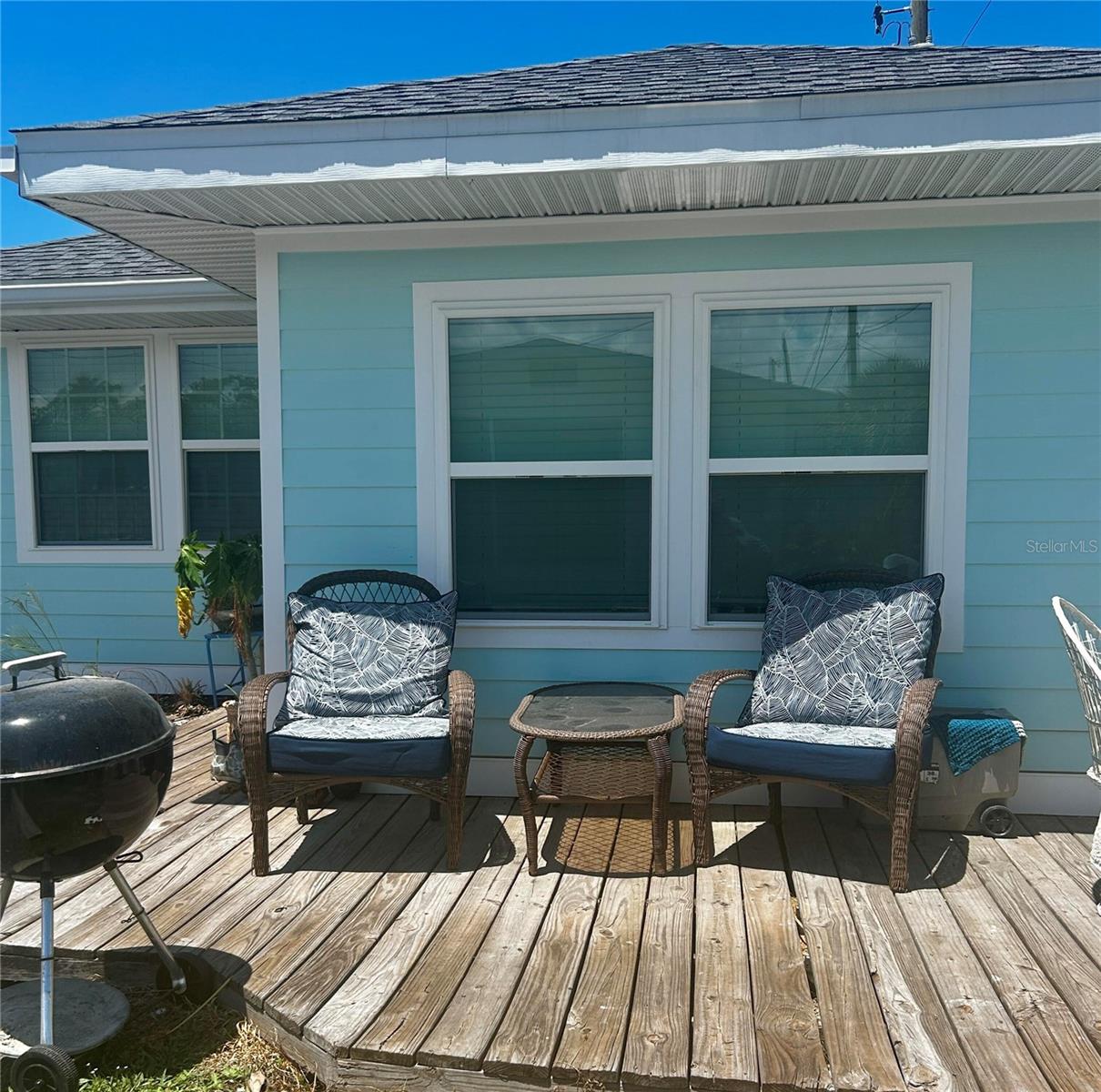 TIKI ON THE BAY - Residential