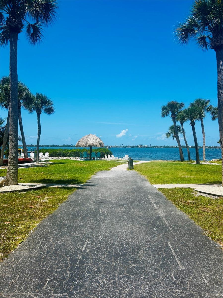 TIKI ON THE BAY - Residential