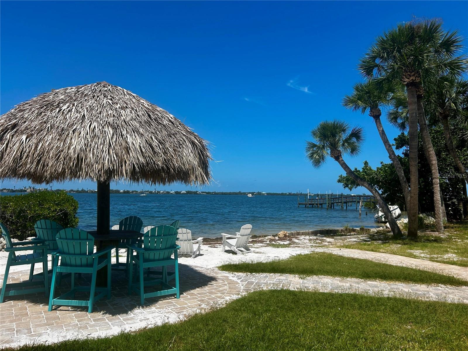 TIKI ON THE BAY - Residential