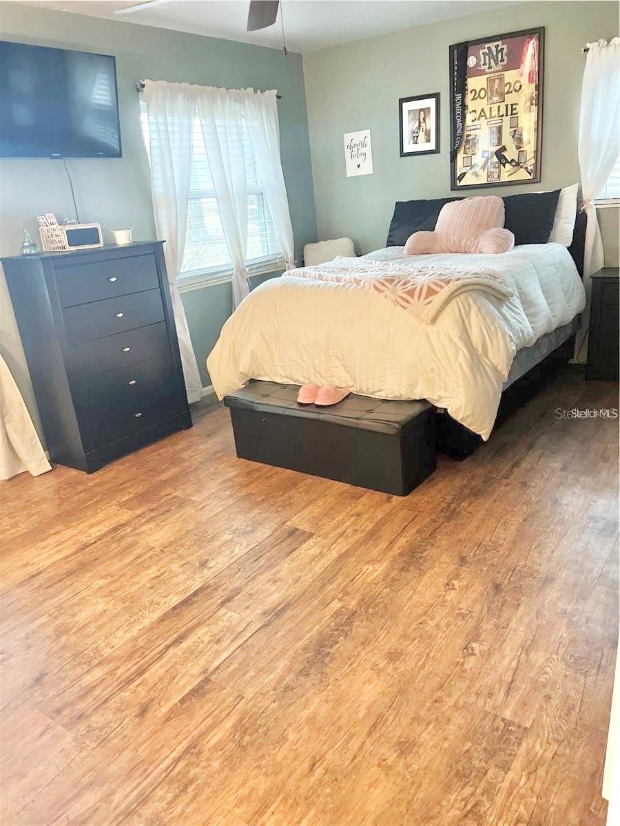 MEADOWBROOK RANCHES - Residential
