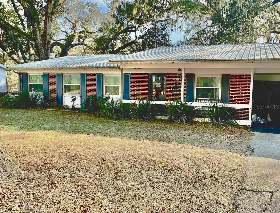 MEADOWBROOK RANCHES - Residential