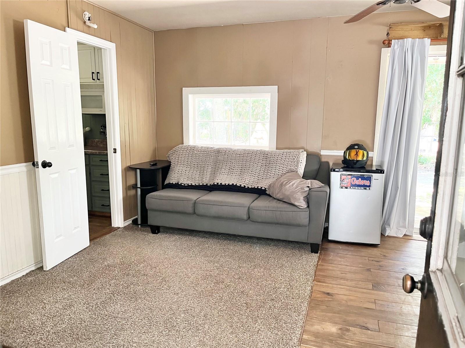 MEADOWBROOK RANCHES - Residential