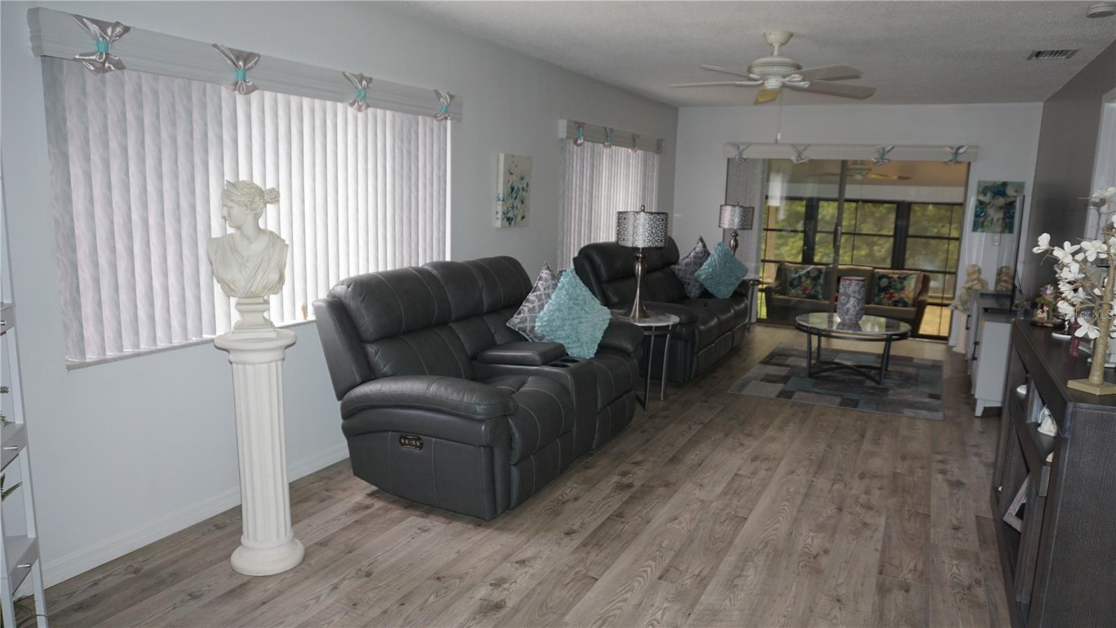BEACON WOODS VILLAGE - Residential