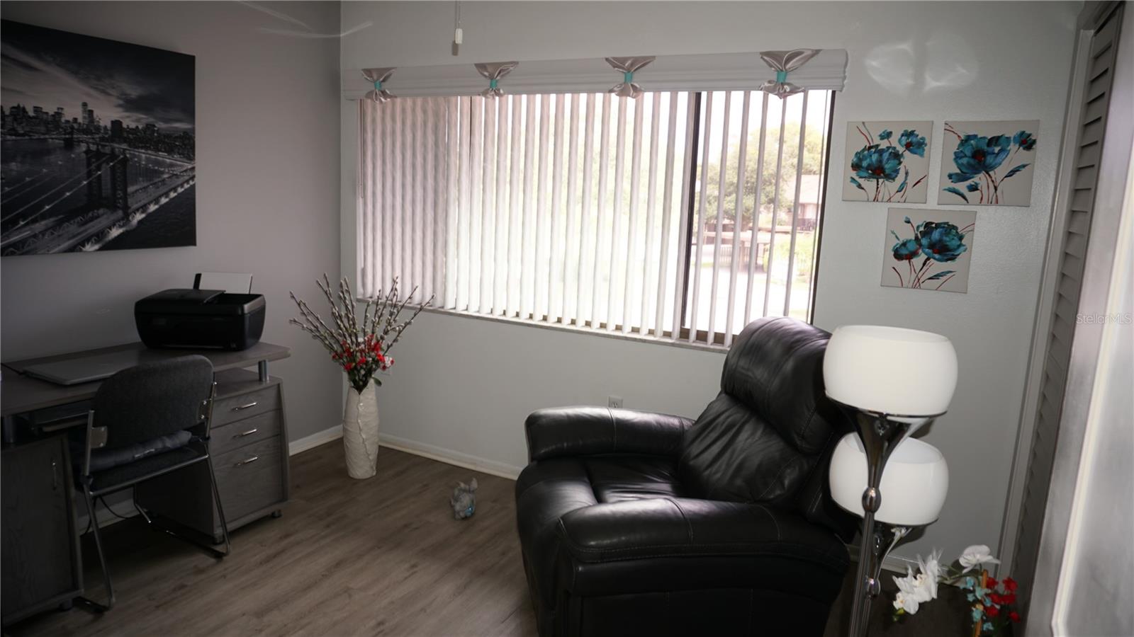 BEACON WOODS VILLAGE - Residential