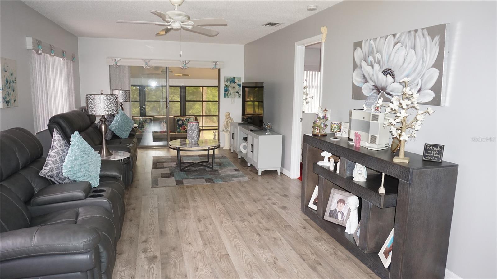 BEACON WOODS VILLAGE - Residential