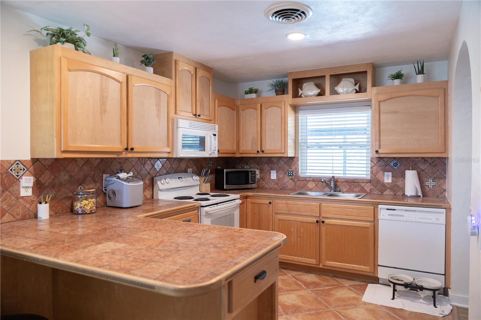 CRYSTAL BEACH REV - Residential