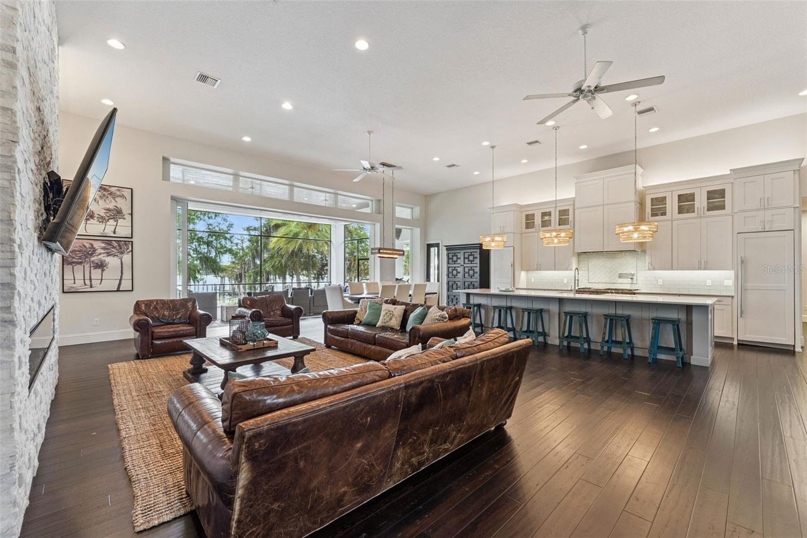 KELSO ON LAKE BUTLER - Residential