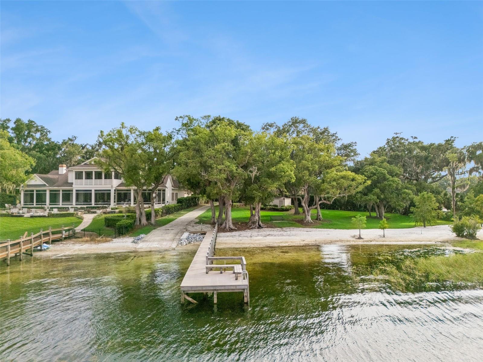 KELSO ON LAKE BUTLER - Residential