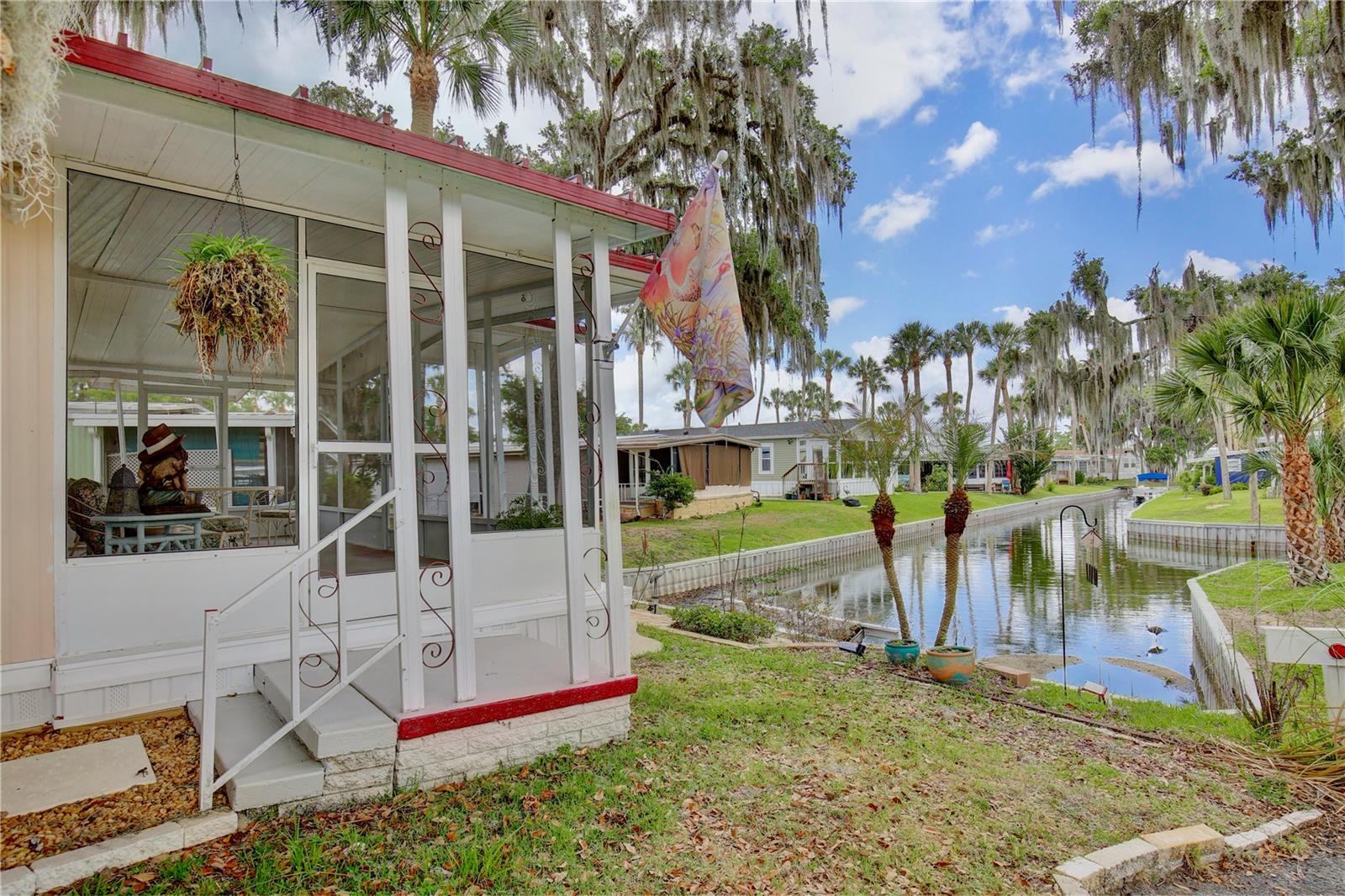 EUSTIS COUNTRY CLUB MANOR MHP UNIT 02A - Residential