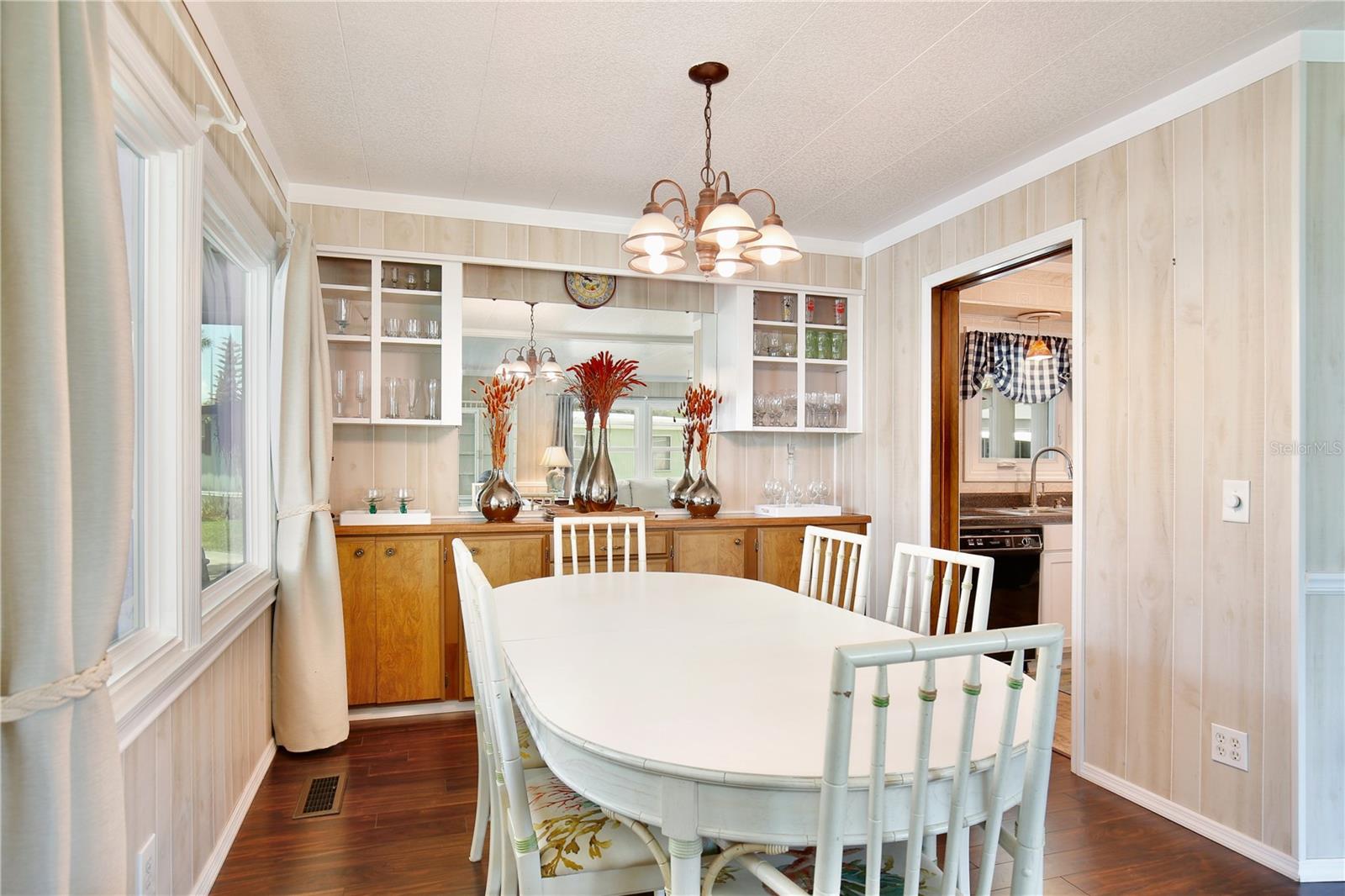 EUSTIS COUNTRY CLUB MANOR MHP UNIT 02A - Residential