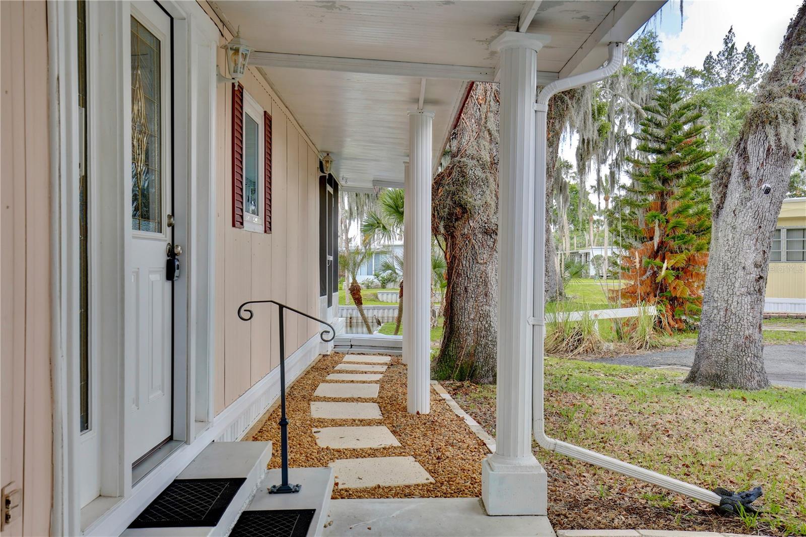 EUSTIS COUNTRY CLUB MANOR MHP UNIT 02A - Residential