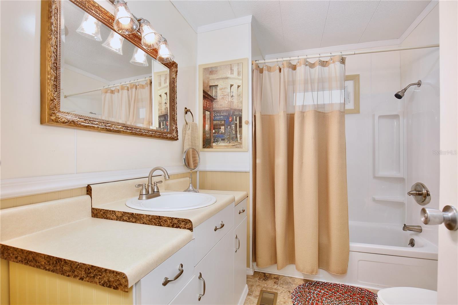 EUSTIS COUNTRY CLUB MANOR MHP UNIT 02A - Residential