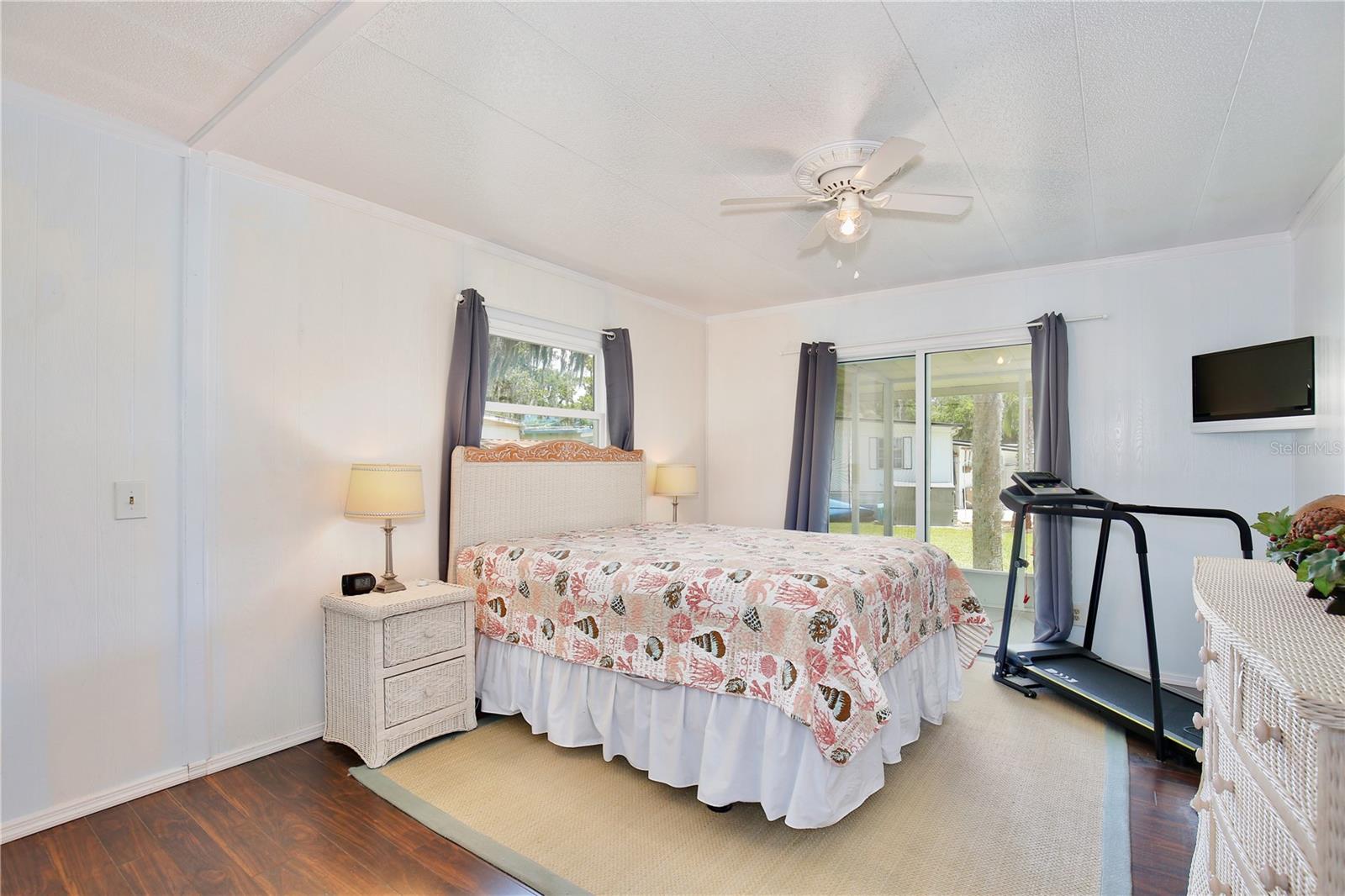 EUSTIS COUNTRY CLUB MANOR MHP UNIT 02A - Residential