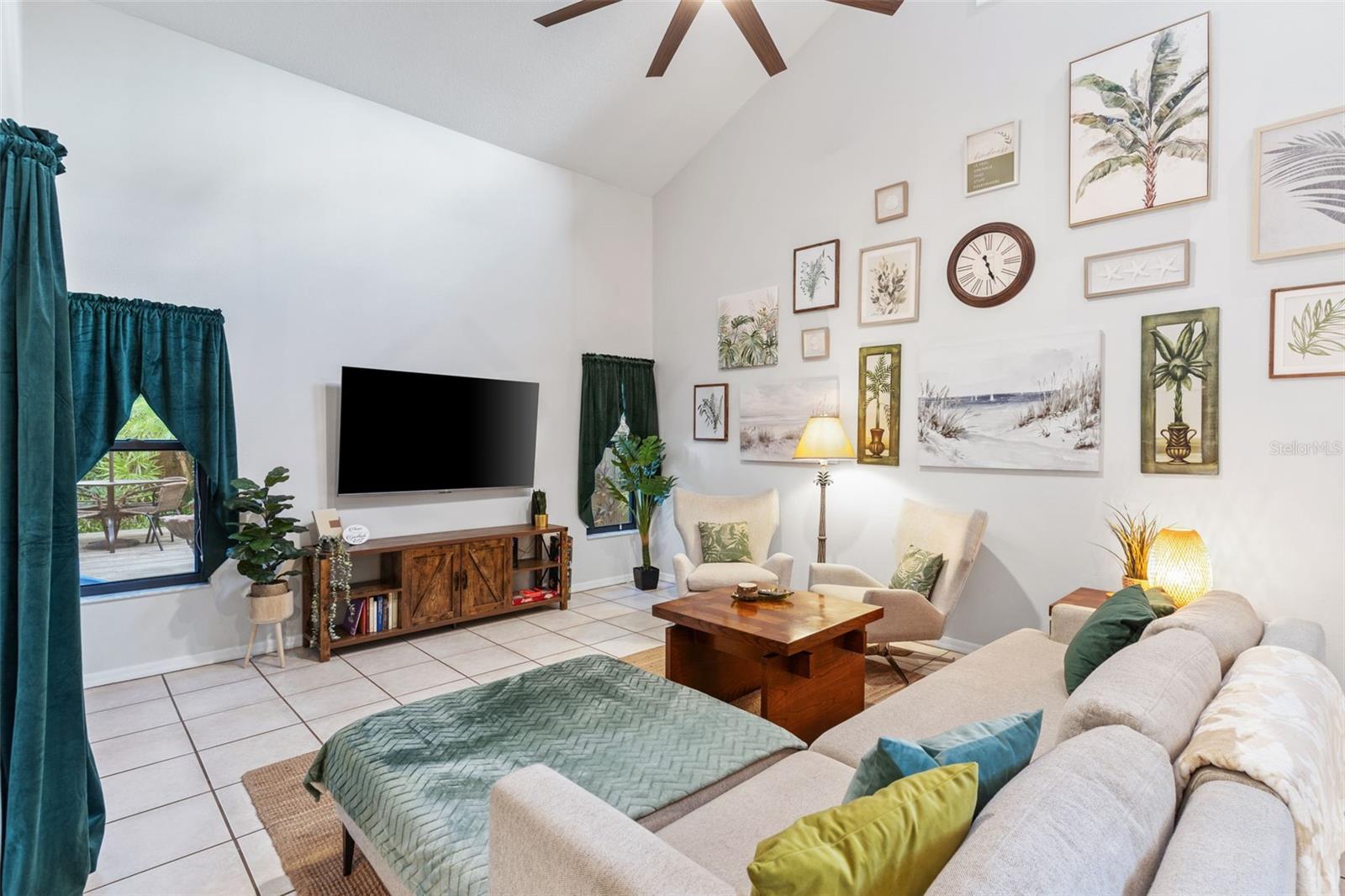 RAINTREE VILLAGE - Residential