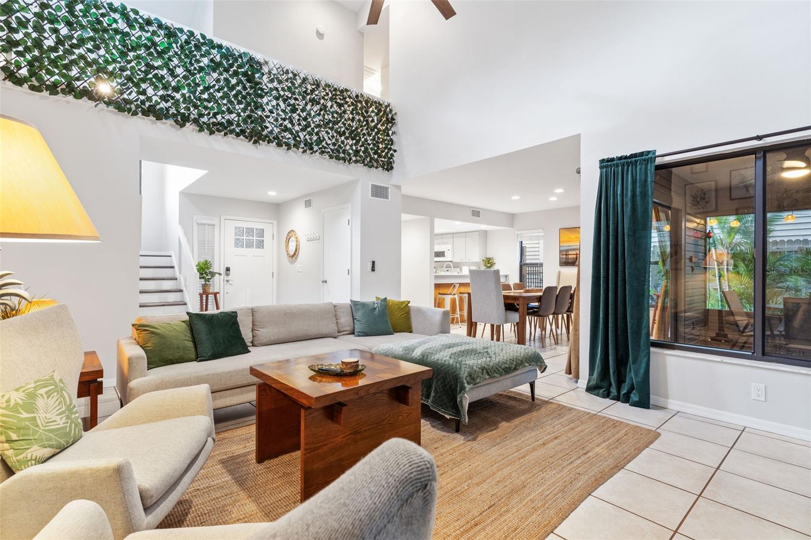 RAINTREE VILLAGE - Residential