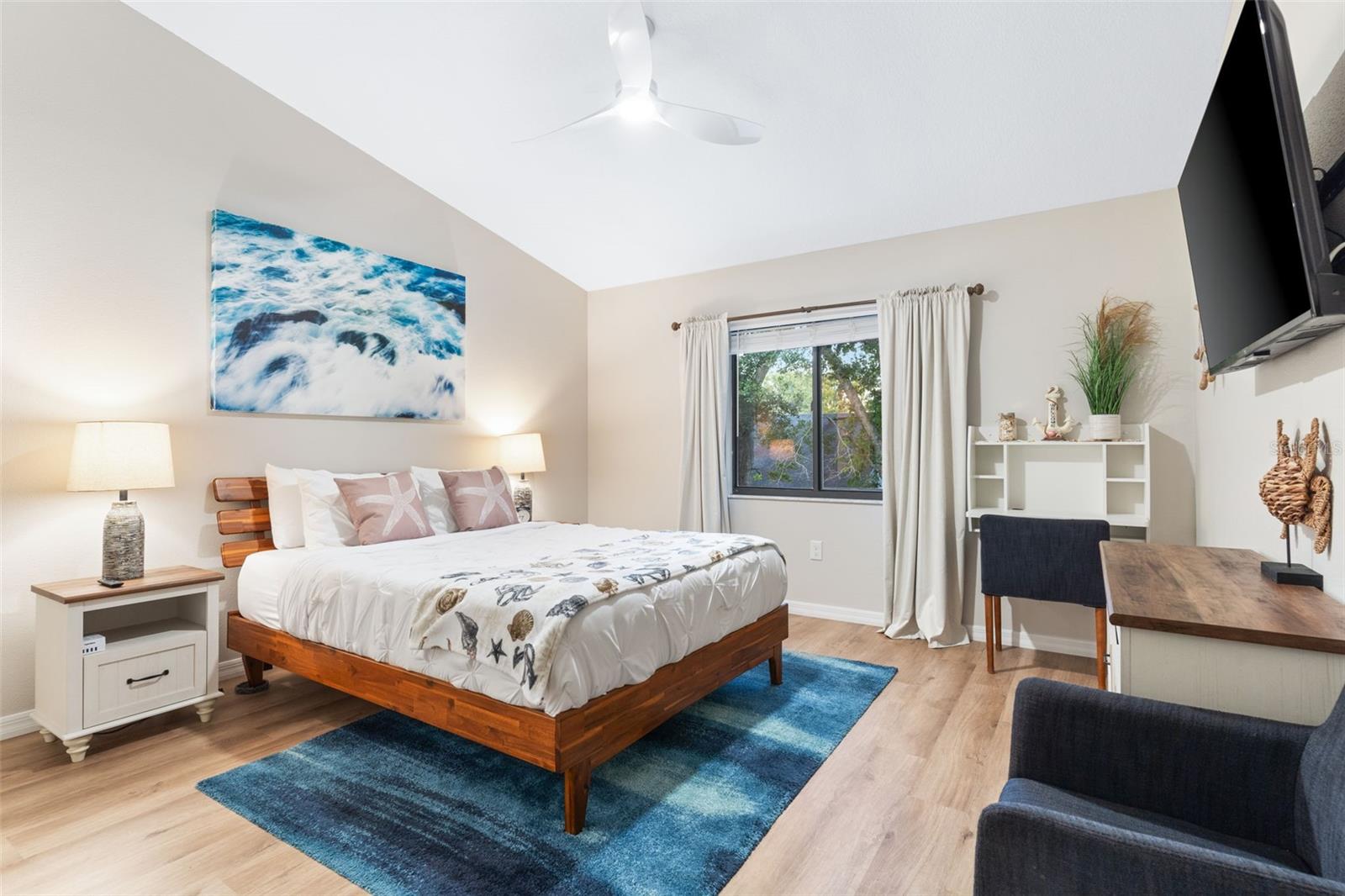 RAINTREE VILLAGE - Residential